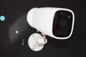 Professionele camerabeveiliging voor uw bedrijf in Friesland met binnen- en buitencamera's voor optimale veiligheid